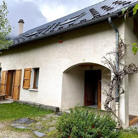 Etoile D'argent, Fabulous Location, Garden, Wifi, Bike Storage *