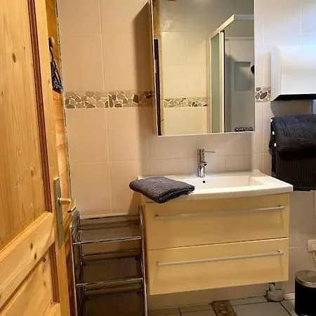 Etoile D'argent, Fabulous Location, Garden, Wifi, Bike Storage