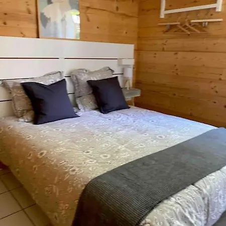Etoile D'argent, Fabulous Location, Garden, Wifi, Bike Storage Apartment *