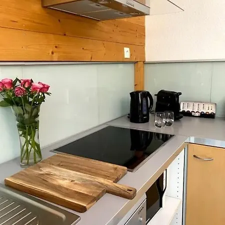 Apartment Etoile D'argent, Fabulous Location, Garden, Wifi, Bike Storage